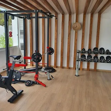 Sunset Waves Modern 200m From The * 貝尼多姆